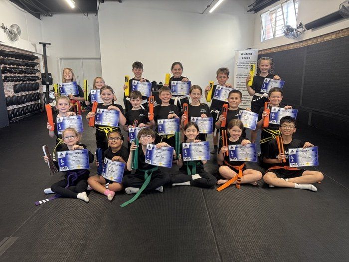 <center>POSITIVE KICKBOXING TRAINING FOR KIDS AGES 7–11 IN ABERGELE<center>