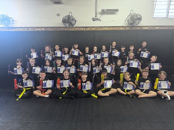 <center>POSITIVE KICKBOXING TRAINING FOR KIDS AGES 7–11 IN ABERGELE<center>